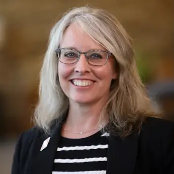 Picture of Jennifer H. Smith